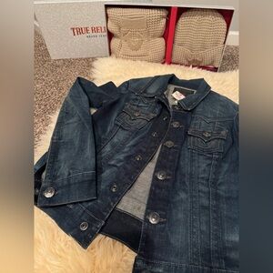 True Religion Jean Jacket Size Small with Hat and Scarf Set
